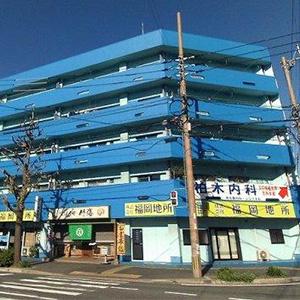北九州都市モノレール小倉線 片野駅より徒歩3分の立地に店舗を構えております。